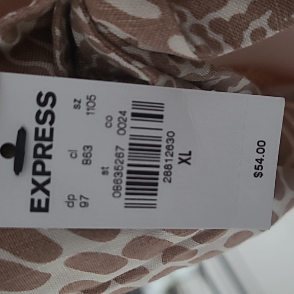 Gorgeous open-tie back Top by Express - Picture 4 of 4